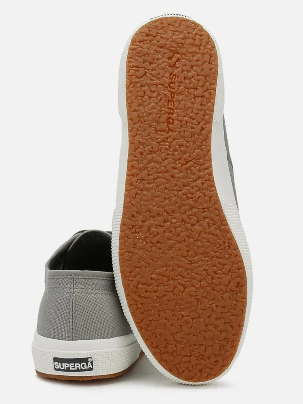 New Superga Canvas Sneaker 2750 Cotu Mens 9 US 10.5 Womens 42 EUR Size Gum